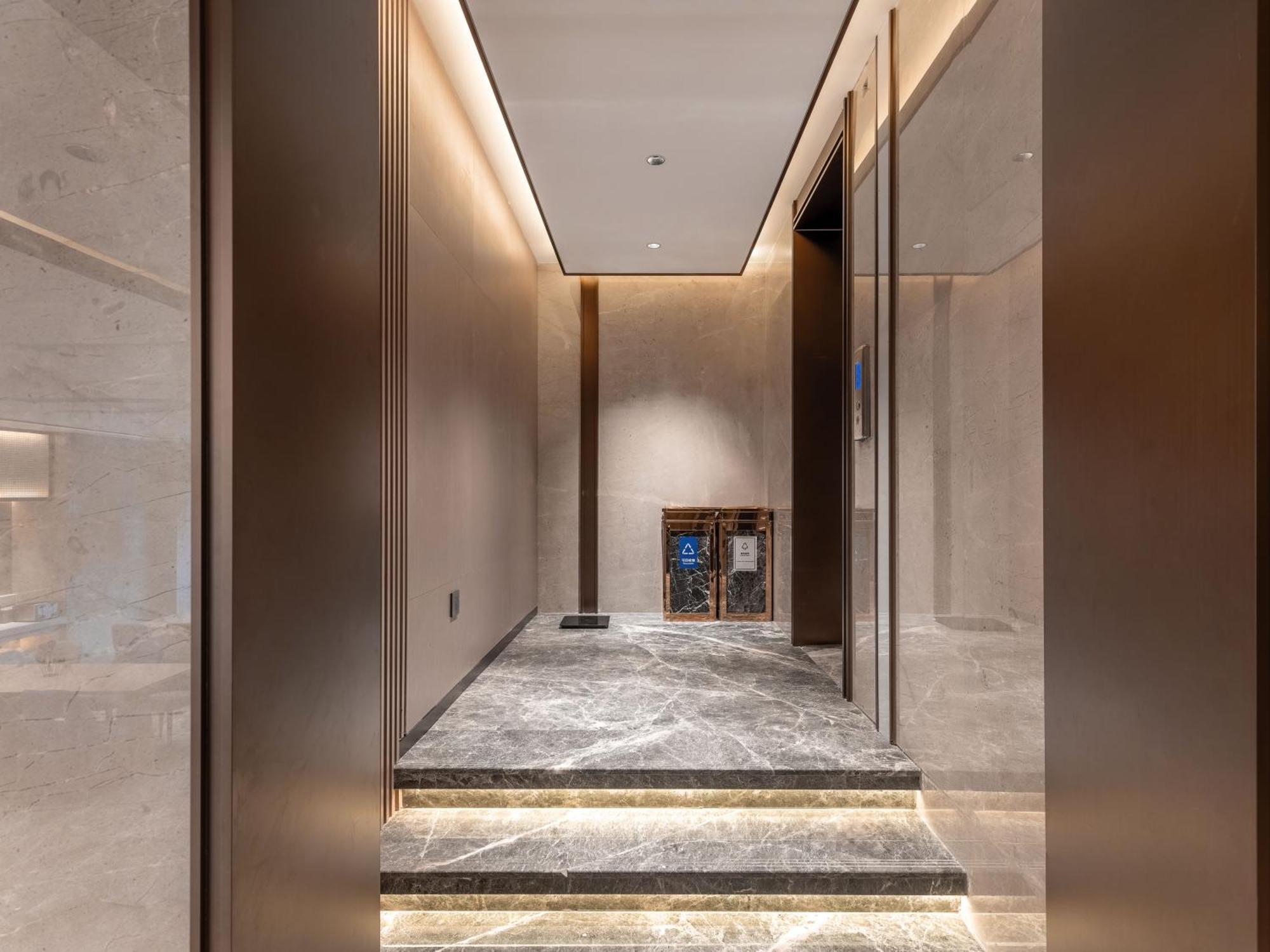 Lavande International Hotel Guangzhou Us Consulate General Guangzhou Grandview Plaza Branch - Free Shuttle Bus To Canton Fair Complex During Canton Fair Period & Free Vpn Internet Access Екстериор снимка