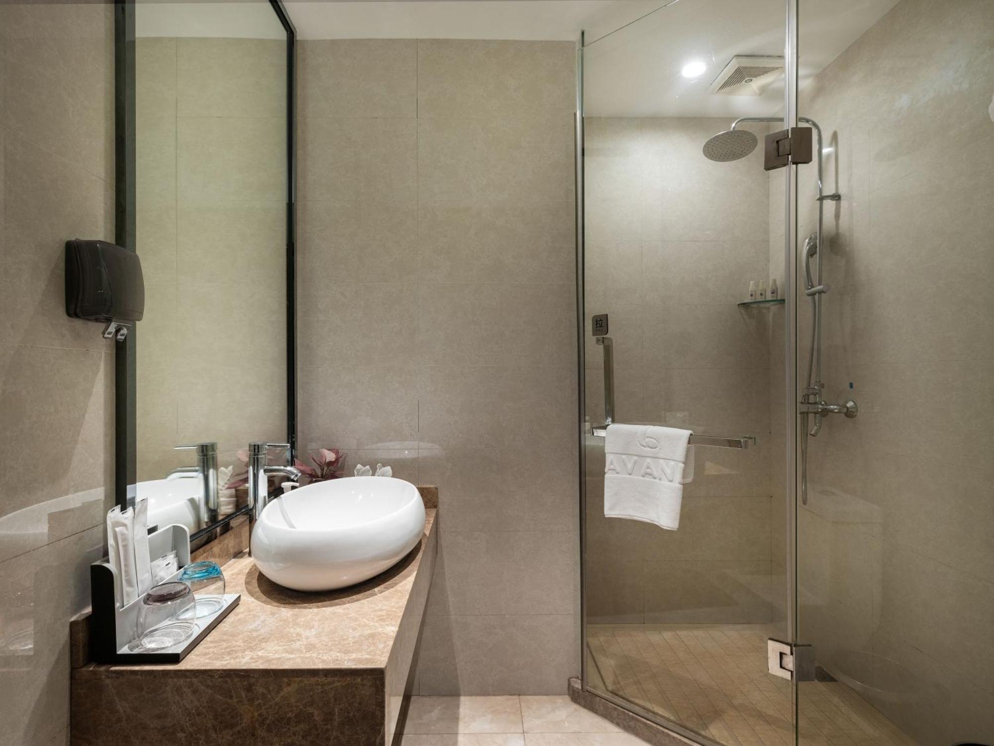 Lavande International Hotel Guangzhou Us Consulate General Guangzhou Grandview Plaza Branch - Free Shuttle Bus To Canton Fair Complex During Canton Fair Period & Free Vpn Internet Access Екстериор снимка