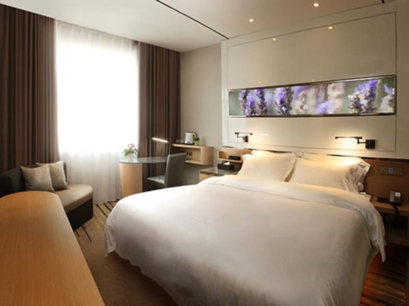 Lavande International Hotel Guangzhou Us Consulate General Guangzhou Grandview Plaza Branch - Free Shuttle Bus To Canton Fair Complex During Canton Fair Period & Free Vpn Internet Access Екстериор снимка